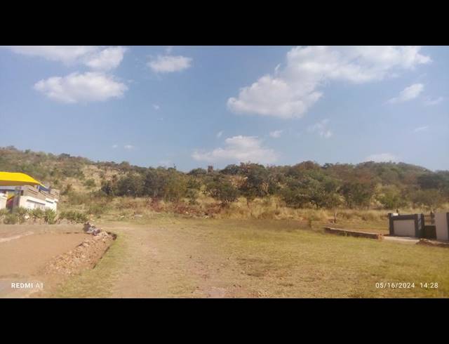 LAND FOR SALE IN MABOPANE UNIT M